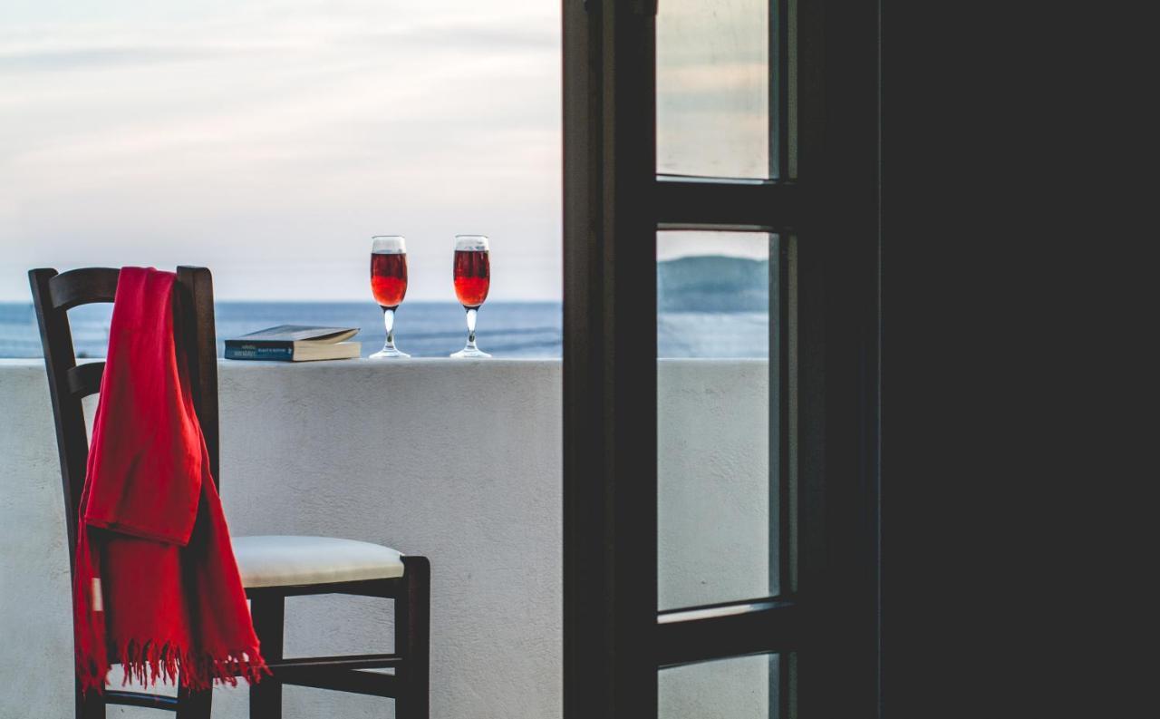 Andros Maisonettes Áyios Pétros Стая снимка