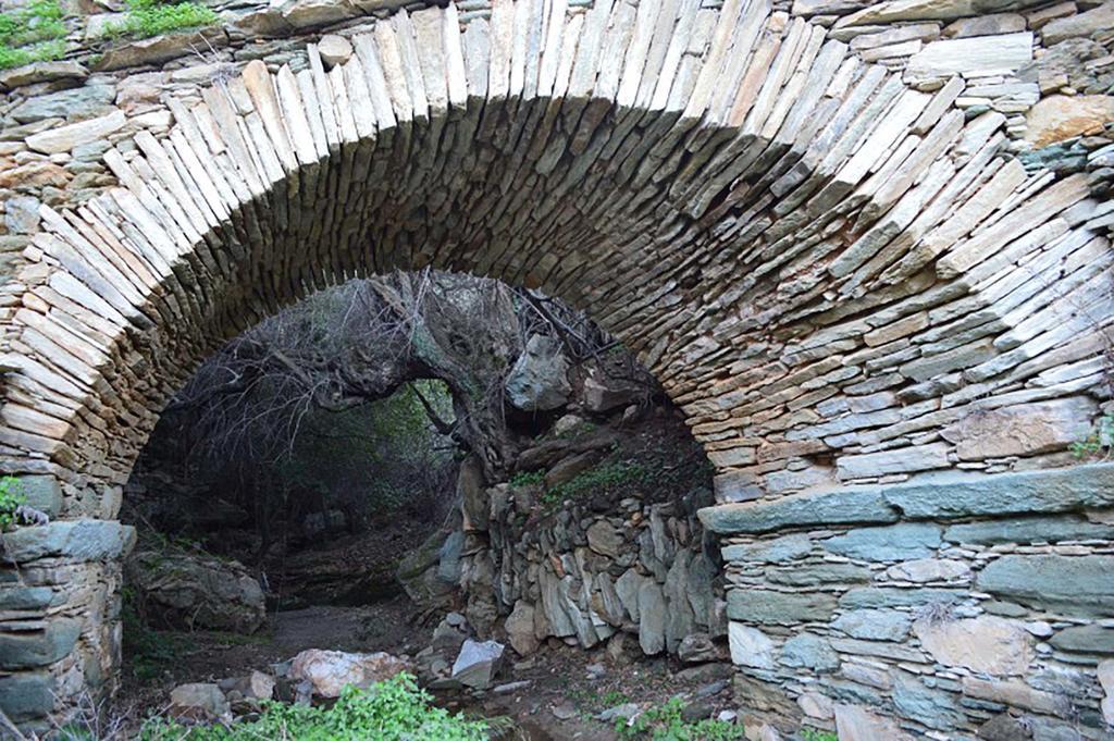 Andros Maisonettes Áyios Pétros Екстериор снимка